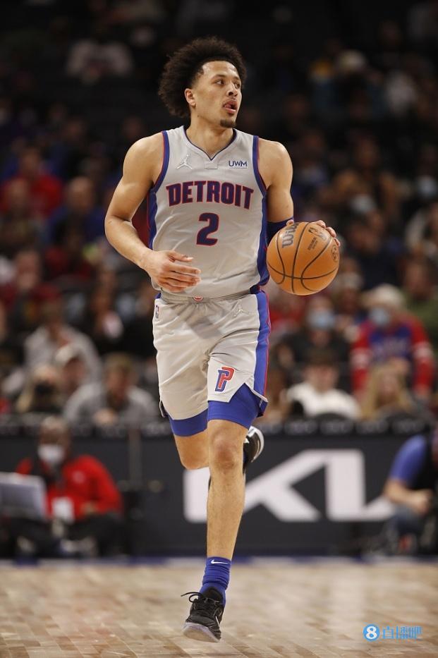 形成了巨大 形成了巨大