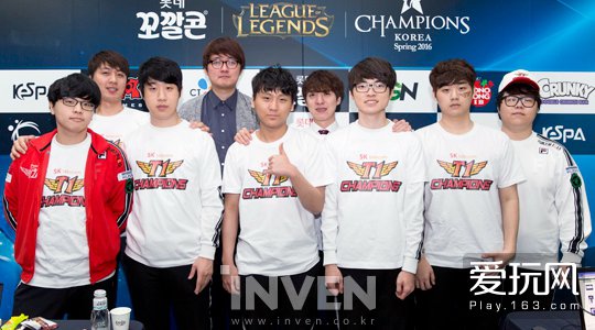 更易专注执 更易专注执