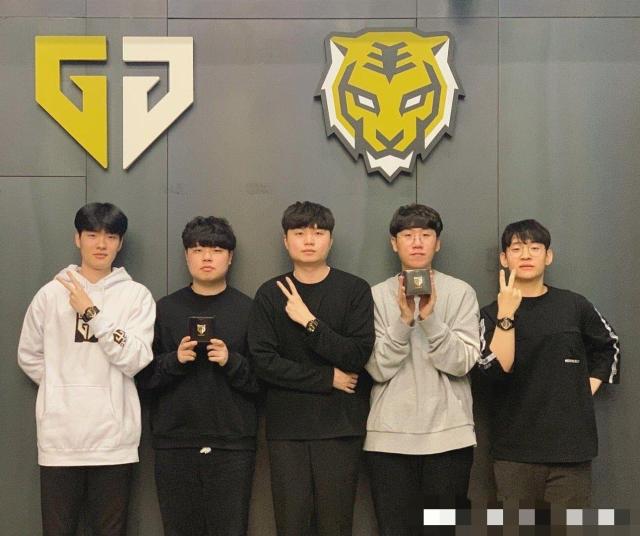 一次貌似成 一次貌似成